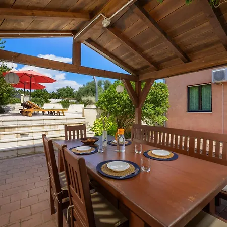 Apartman Sabina Póla