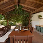 Apartament Sabina *